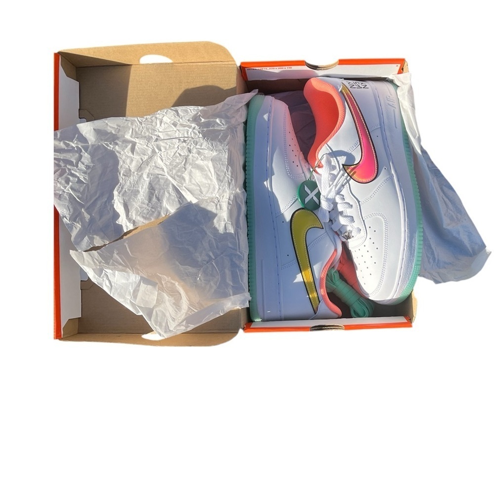 NWT Women’s Air Force One Multiethnic Color Low-Tops Size 11.5 - Picture 6 of 7